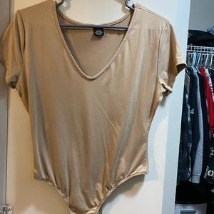 Body suit. Never worn. Perfect condition